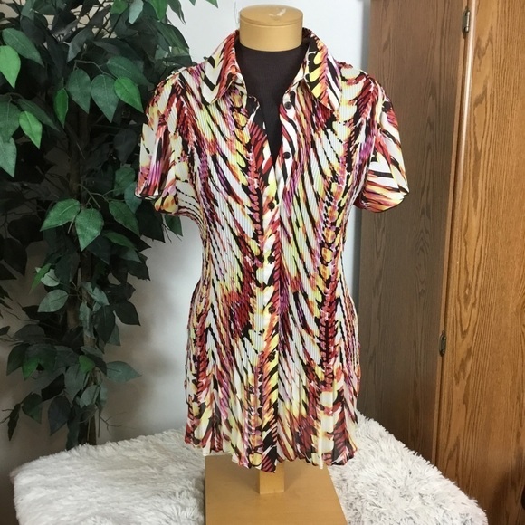 SERENADE 2X multi color pleated collared button down batwing sleeve top - Picture 1 of 14